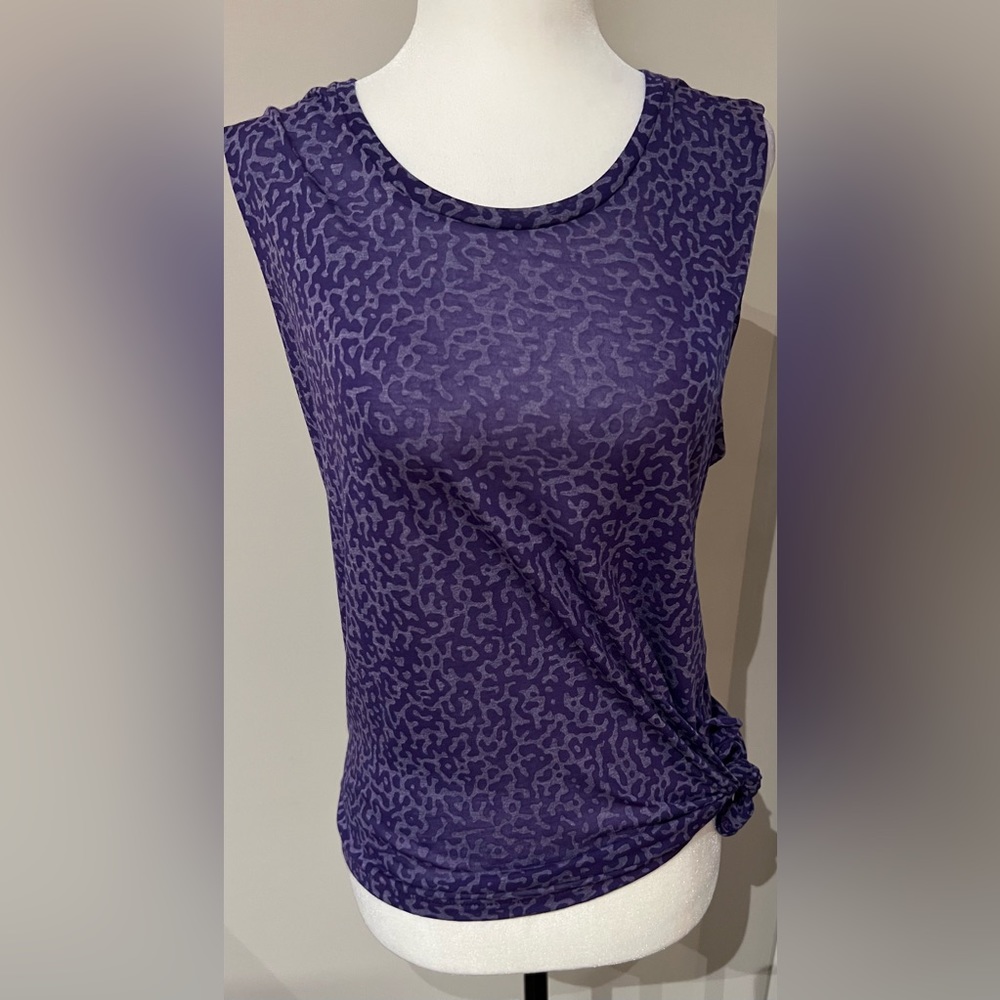 Nike Dri-Fit Loose Fit Purple Animal Print Top Sz S